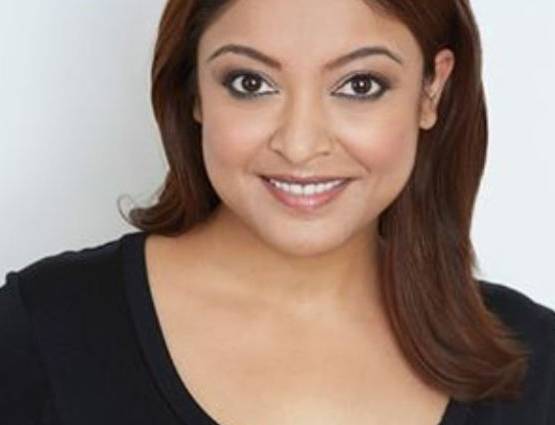 इस फोटो से चर्चा में आईं 'आशिक...' गर्ल का ये ग्लैमरस अंदाज भी तो देखें