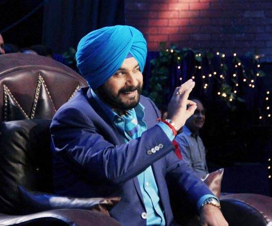 कपिल के शो पर कुछ ऐसे रंग भरे 'रंगून' की टीम ने...