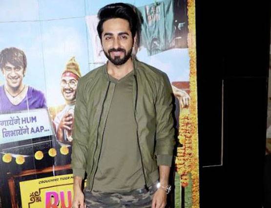 फिल्म 'रनिंग शादी' की स्क्रीनिंग पर पहुंचे बॉलीवुड के कई सितारें..