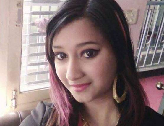 ये हैं नेपाल की सनी लियोन, नाम है अर्चना पनेरू...