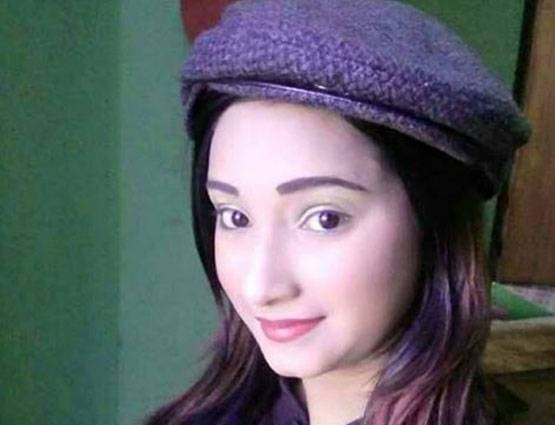 ये हैं नेपाल की सनी लियोन, नाम है अर्चना पनेरू...