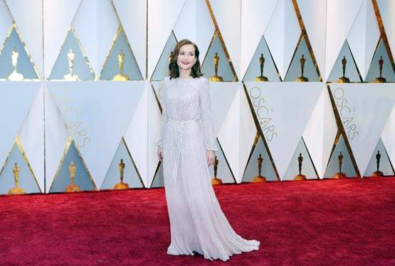 Oscars 2017: मम्मी के साथ नजर आए 'लाॅयन' देव पटेल