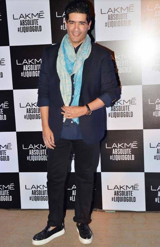 करीना से लेकर सुष्मिता तक इन सितारों ने दिखाए रैंप पर अपने जलवे