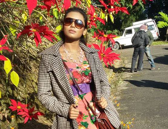 मौत से पहले डिप्रेशन में थी ये एक्ट्रेस? PHOTOS में समझें कहानी