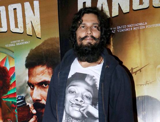 'रंगून' की स्क्रीनिंग पर पहुंचे रणदीप, लेकिन पहचान में नहीं आए...