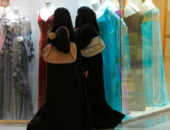 सऊदी अरब में महिलाओं की ऐसी है LIFE