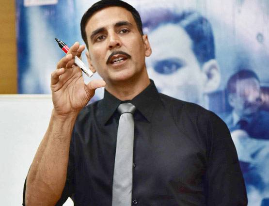 जब अक्षय और तापसी बोले 'नाम शबाना'...