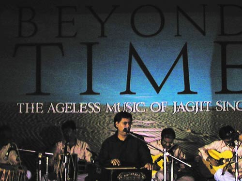 गजल सम्राट जगजीत सिंह की अनदेखी तस्वीरें