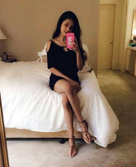 मिथुन की बेटी जल्द कर सकती हैं बॉलीवुड में एंट्री, देखें PHOTOS