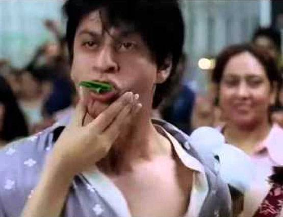 'बद्री की दुल्ह‍निया' ने किया शाहरुख-रितिक को कॉपी, क्या मिलेगी सक्सेस