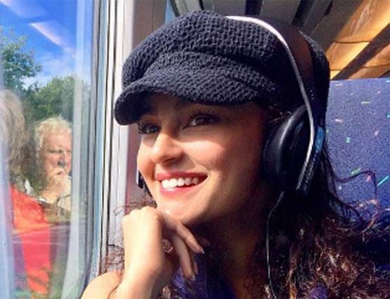 इस सीरत की सूरत पर पूरा सोशल मीडिया फिदा है, देखें PHOTOS