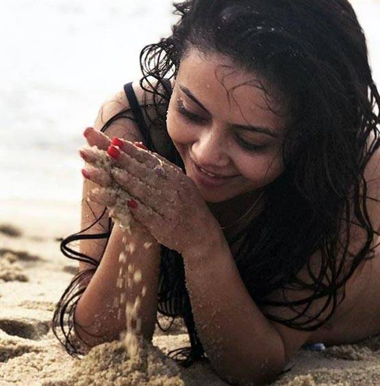 गोपी बहू का बिंदास लुक, फोटोशूट के लिए लिया बोल्ड अवतार