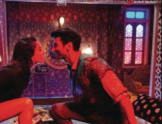 'बद्री की दुल्ह‍निया' ने किया शाहरुख-रितिक को कॉपी, क्या मिलेगी सक्सेस