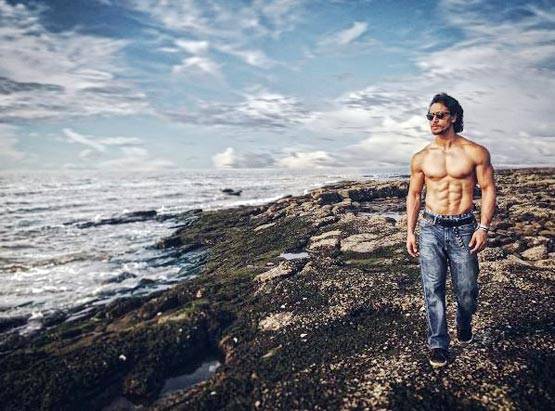 टाइगर श्रॉफ की वो तस्वीरें जिनसे आपकी नजरें नहीं हटेंगी...