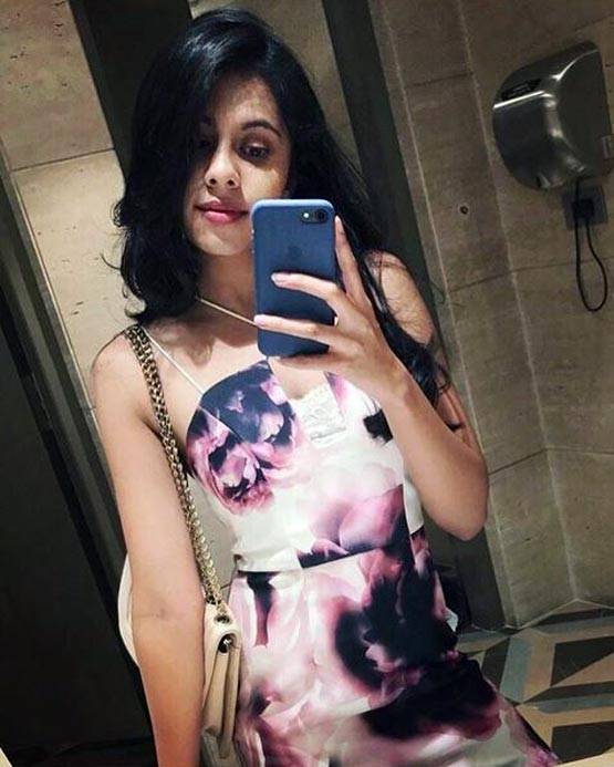 मिथुन की बेटी जल्द कर सकती हैं बॉलीवुड में एंट्री, देखें PHOTOS