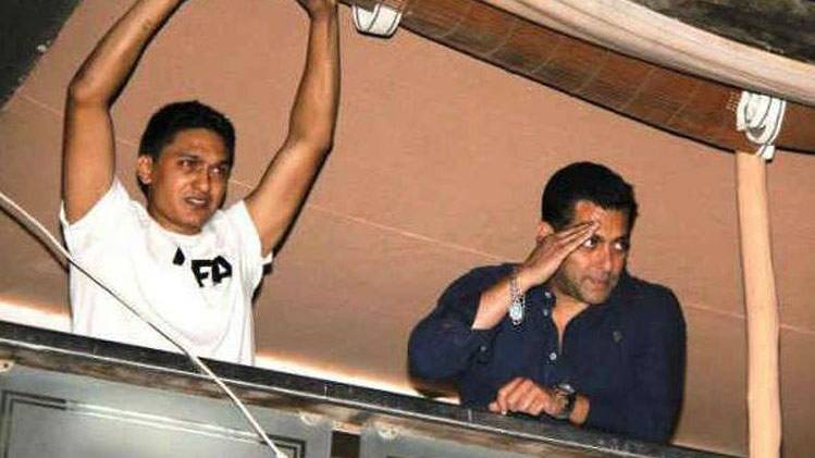 सलमान खान के घर की ये हैं खास PHOTOS