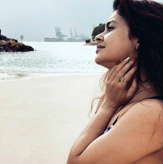 गोपी बहू का बिंदास लुक, फोटोशूट के लिए लिया बोल्ड अवतार