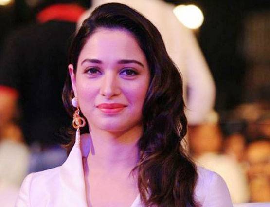 PHOTOS: बाहुबली 2 के प्री रिलीज इवेंट में सितारों का जमावड़ा