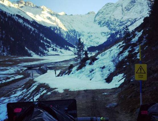 PHOTOS: बर्फीली वादियों में कटरीना के साथ जिंदा हुआ 'टाइगर'