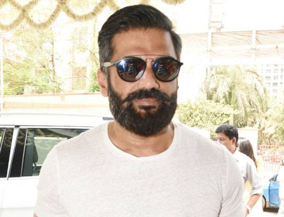 PHOTOS: पापा की तेरहवीं में ऐसी दिखीं ऐश्वर्या