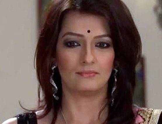 जानें 'अंगूरी भाभी' एक दिन में कितना कमाती हैं...