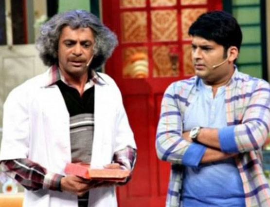 विवादों के बीच TRP के सरताज बने कॉमेडी किंग कपिल...