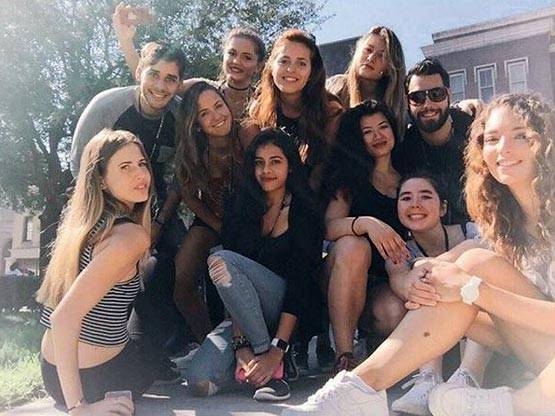 मिथुन की बेटी जल्द कर सकती हैं बॉलीवुड में एंट्री, देखें PHOTOS