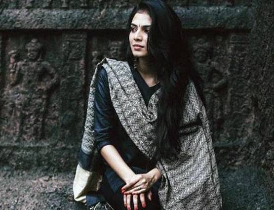 इस एक्ट्रेस से मात खा गईं दीपिका पादुकोण