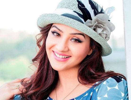 Photos में जानें, पुरानी 'अंगूरी भाभी' की रियल लाइफ...