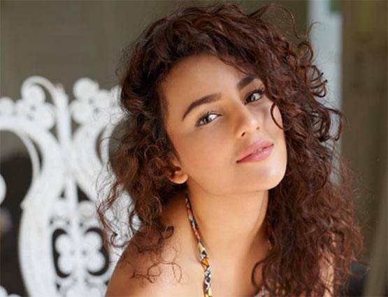 इस सीरत की सूरत पर पूरा सोशल मीडिया फिदा है, देखें PHOTOS