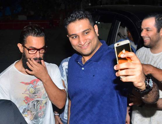 दंगल गर्ल फातिमा के साथ फिटनेस सेंटर में दिखे आमिर खान