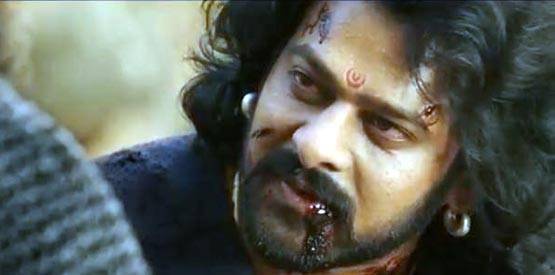 बाहुबली 2: इन 10 PHOTOS में देखें पूरे ट्रेलर की कहानी...