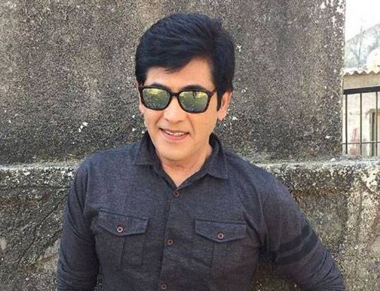 PHOTOS: 'भाबीजी' के विभूति भैया सलमान के साथ कर चुके हैं काम