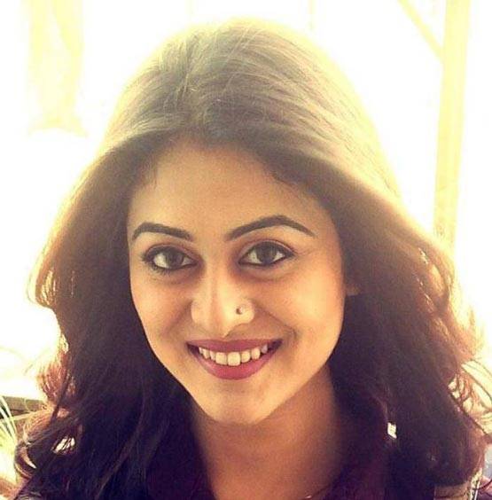 PHOTOS: बोल्ड रिया सेन दिखेंगी सलमान खान के साथ!