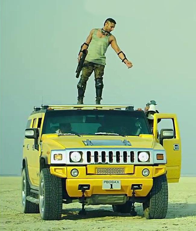 Happy Birthday: क्या आपने देखे हैं यो यो हनी सिंह के ये लुक...