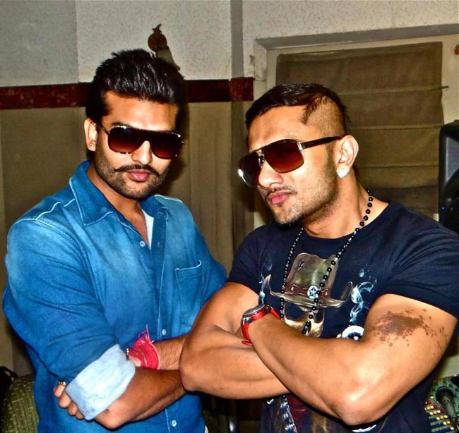 Happy Birthday: क्या आपने देखे हैं यो यो हनी सिंह के ये लुक...