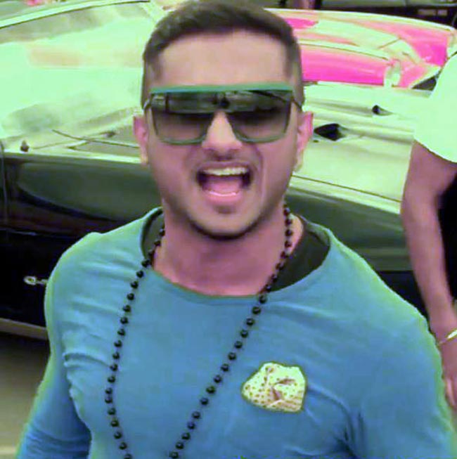 Happy Birthday: क्या आपने देखे हैं यो यो हनी सिंह के ये लुक...