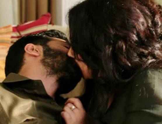 किसी की चाहत नेकेड देखना, कोई चाहता है अजनबी से सेक्स