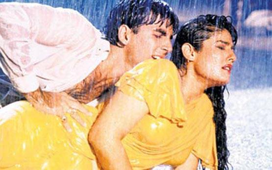 23 PHOTOS: रवीना ने को-स्टार को 'जड़े तीन थप्पड़'! जानिए क्यों