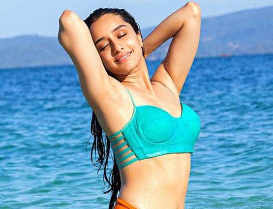 सेक्सी फिगर के लिए पॉपुलर है एक्ट्रेस, अब बनेंगी ‘हाफ गर्लफ्रेंड’