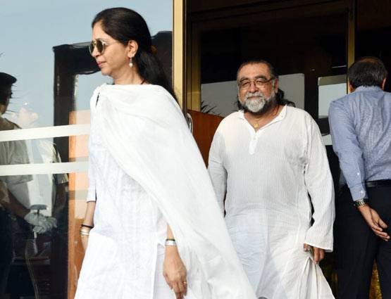 PHOTOS: ऐश्वर्या के पिता के चौथे में सलमान खान के घर से ये पहुंचे