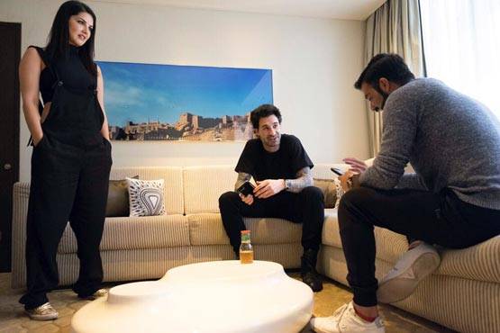 सनी लियोनी की ये हैं 21 नई PHOTOS