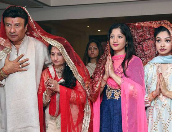 अनु मलिक के जगराते में पहुंचे सचिन तेंदुलकर