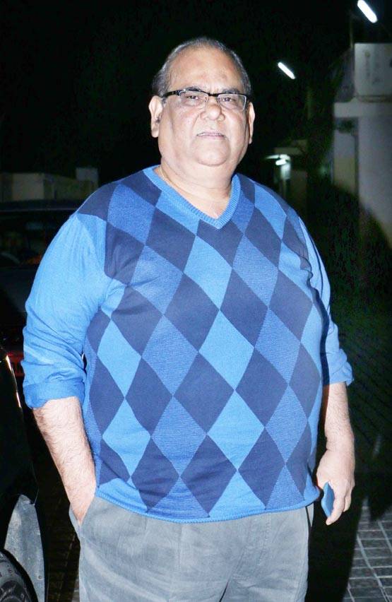 'बद्रीनाथ की दुल्हनिया' देखने शाहिद के भाई के साथ आई श्रीदेवी की बेटी!