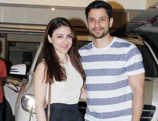 Photos: पार्टी करीना की, छाई रही बेटी सारा