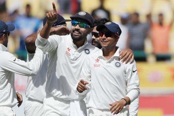 टॉप 30 PHOTOS: विराट की चोट, जुबानी जंग और घुटनों के बल आ गए कंगारू