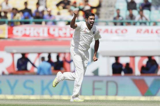 टॉप 30 PHOTOS: विराट की चोट, जुबानी जंग और घुटनों के बल आ गए कंगारू