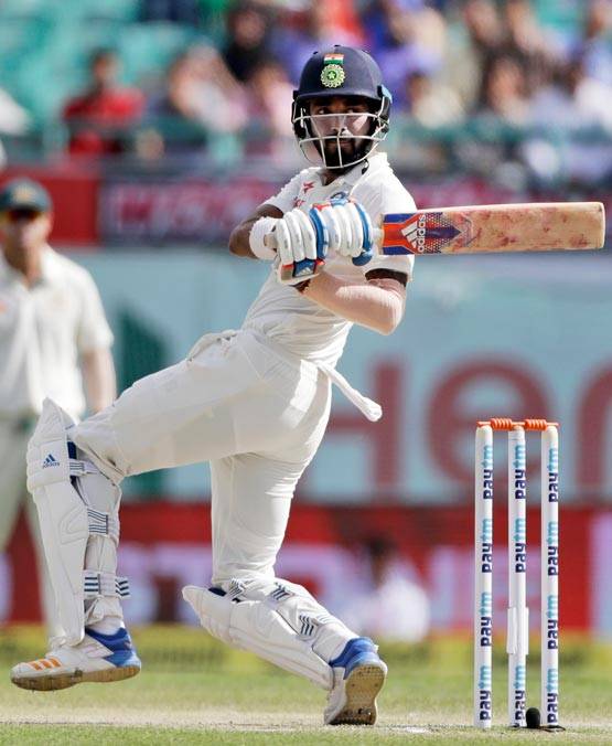 टॉप 30 PHOTOS: विराट की चोट, जुबानी जंग और घुटनों के बल आ गए कंगारू