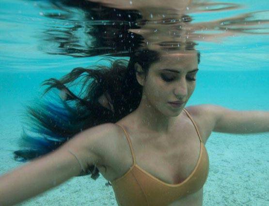 समंदर में नहाकर... सलमान खान की Ex कटरीना की ये PHOTOS वायरल