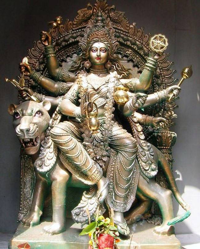 नवरात्र में होती है मां दुर्गा के इन नौ स्वरूपों की पूजा